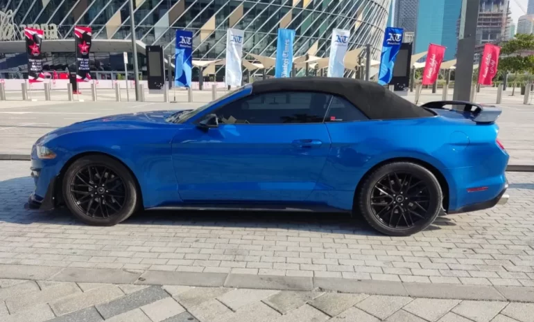 Ford Mustang EcoBoost Convertible V4 2020