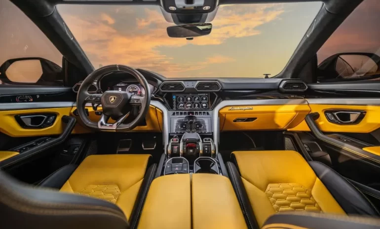 Lamborghini Urus Pearl Capsule 2021