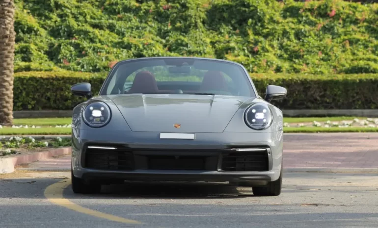 Porsche 911 Targa 4 GTS Spyder 2024