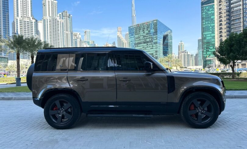 Range Rover Defender 2022