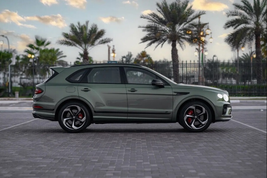 Bentley Bentayga S 2023 (2250) Green