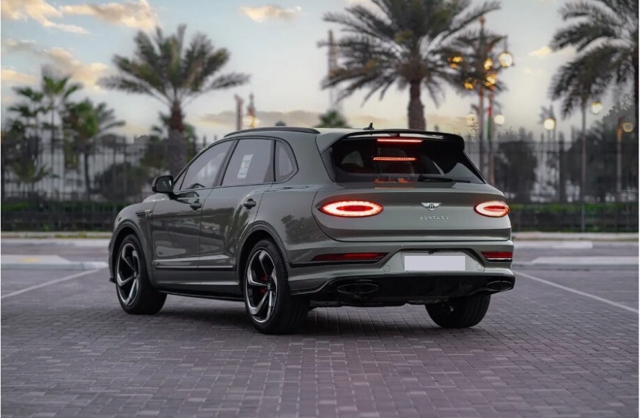 Bentley Bentayga S 2023 (2250) Green